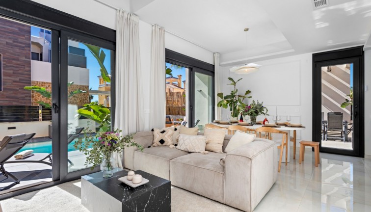 Jälleenmyynti - Erillistalo - Orihuela Costa - Lomas de Cabo Roig