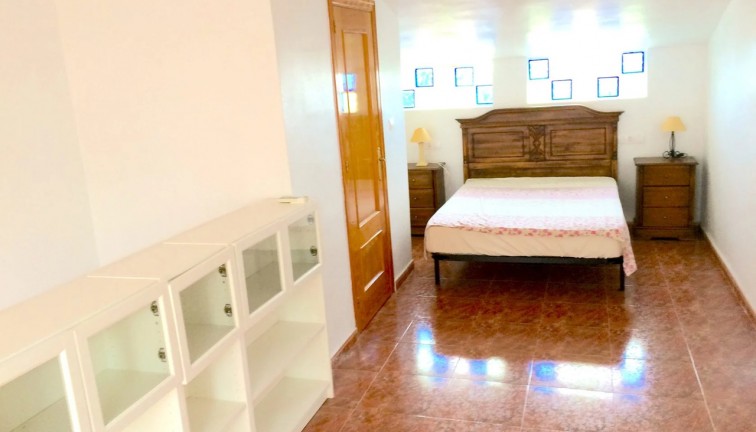 Resale - Semi-Detached - Playa Flamenca