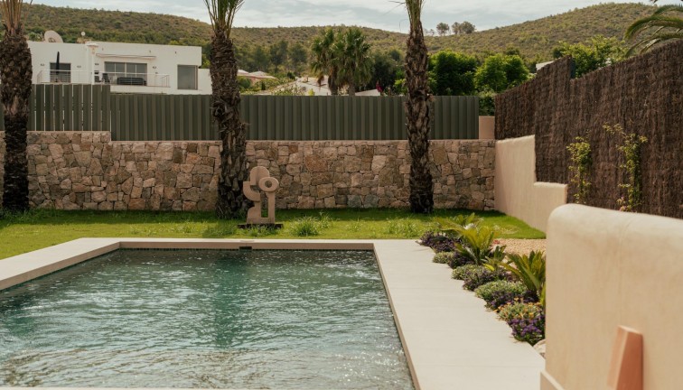 Uudistuotanto - Erillistalo - Jávea - Valle del Sol