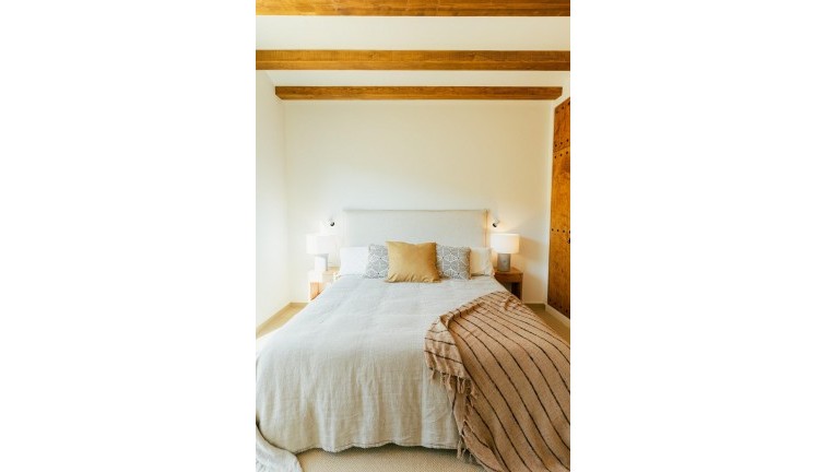 Uudistuotanto - Erillistalo - Jávea - Valle del Sol