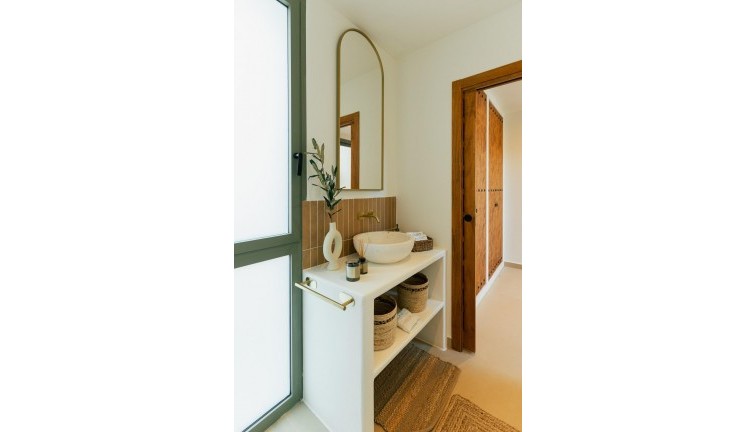 Uudistuotanto - Erillistalo - Jávea - Valle del Sol