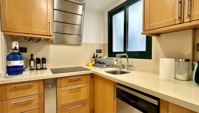 Jälleenmyynti - Asunto - Guardamar del Segura - Beach Guardamar