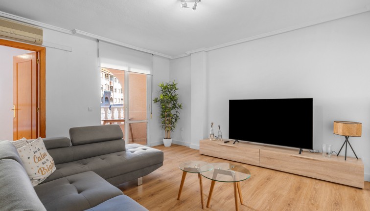 Reventa - Apartamento / piso - Torrevieja