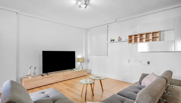 Reventa - Apartamento / piso - Torrevieja