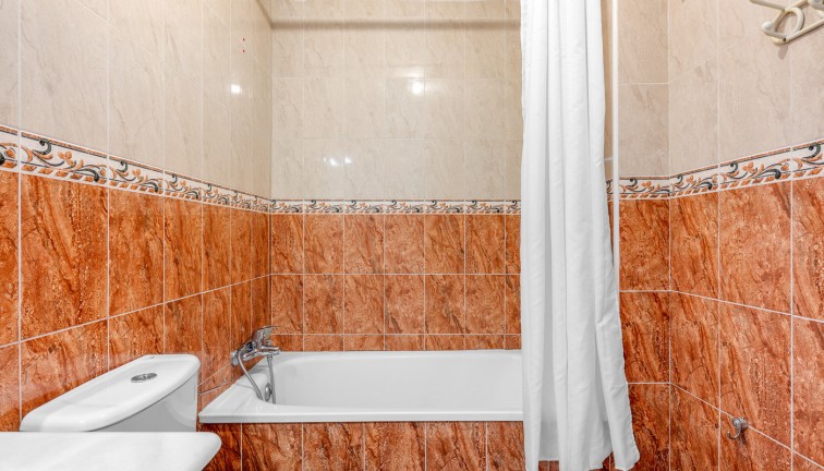 Reventa - Apartamento / piso - Torrevieja