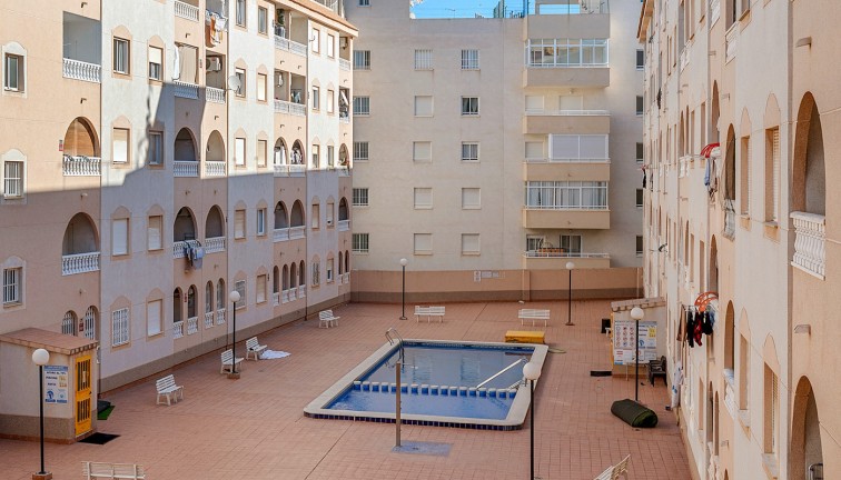 Reventa - Apartamento / piso - Torrevieja