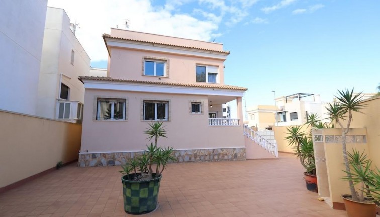 Återförsäljning - Fristående hus - Orihuela Costa - Villamartín