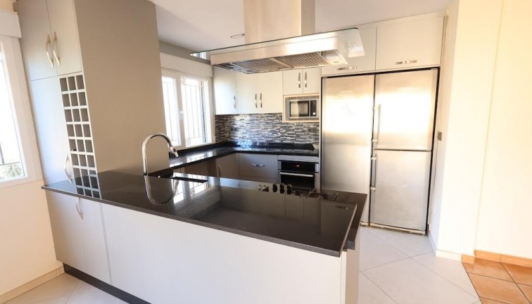 Återförsäljning - Fristående hus - Orihuela Costa - Villamartín