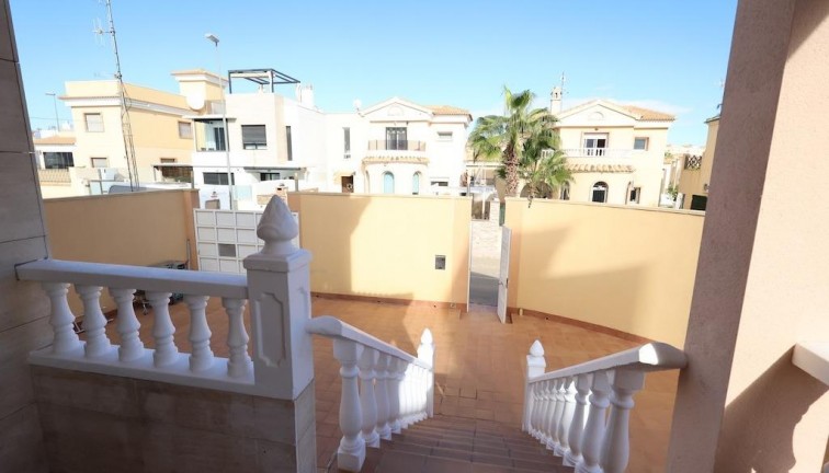 Återförsäljning - Fristående hus - Orihuela Costa - Villamartín