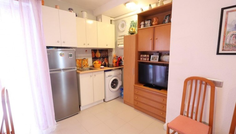 Återförsäljning - Lägenhet - Torrevieja - LA MATA