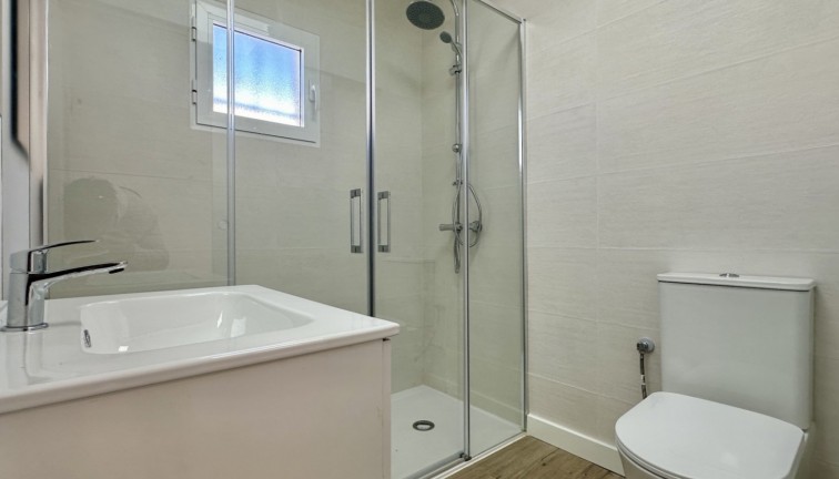 Återförsäljning - Bungalow - Orihuela Costa - Villamartín