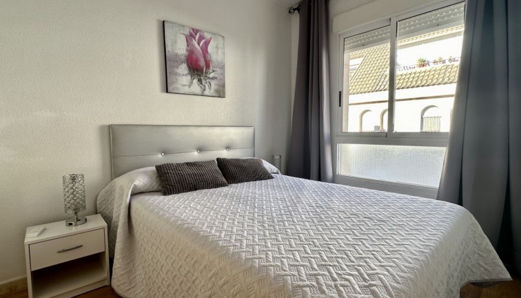 Återförsäljning - Lägenhet - Torrevieja