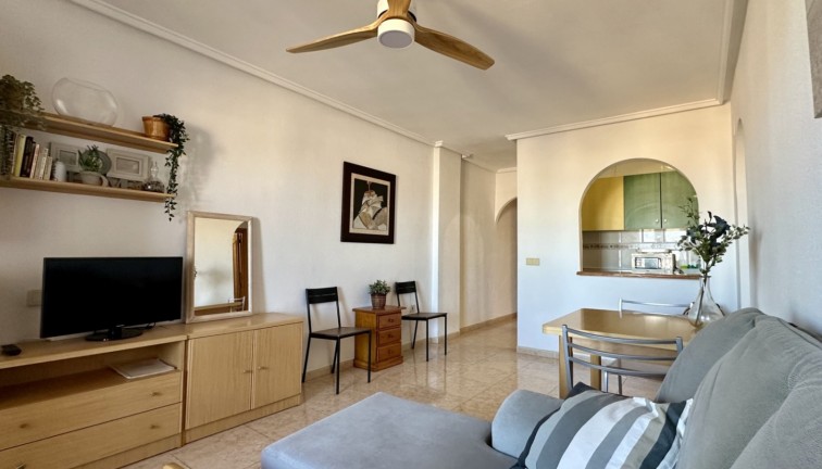 Återförsäljning - Lägenhet - Torrevieja