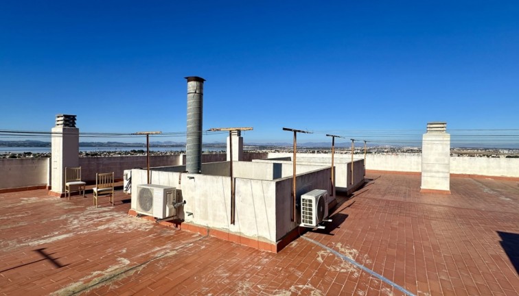 Återförsäljning - Lägenhet - Torrevieja