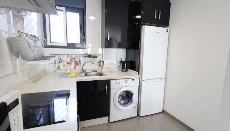 Återförsäljning - Bungalow - Orihuela Costa - La Zenia