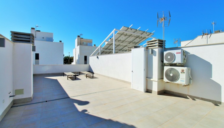 Reventa - Casa adosada - Pilar de la Horadada