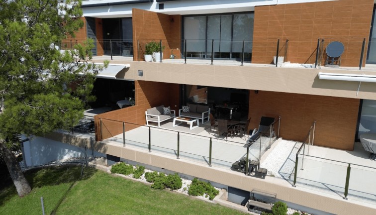 Återförsäljning - Lägenhet - Orihuela Costa - Villamartín