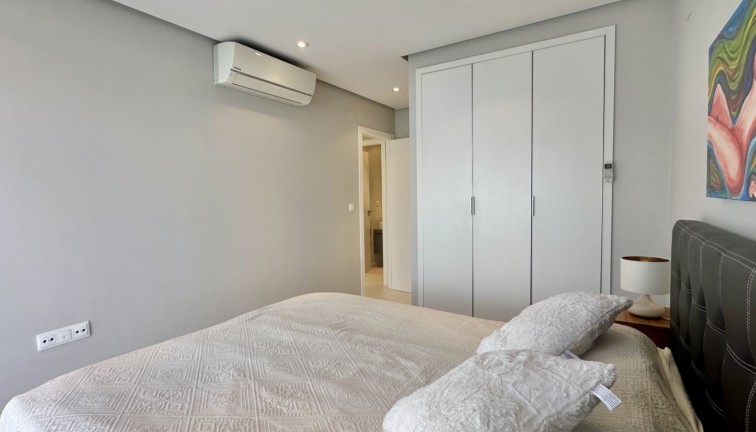 Återförsäljning - Lägenhet - Orihuela Costa - Villamartín