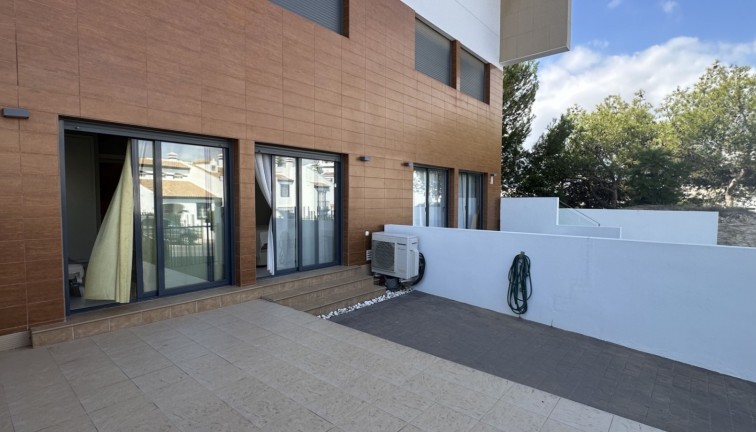 Återförsäljning - Lägenhet - Orihuela Costa - Villamartín