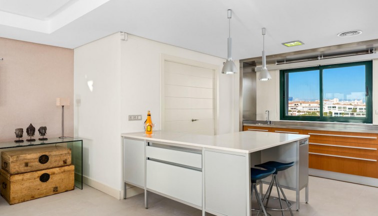 Återförsäljning -  Bostad - Översta våningen  - Orihuela Costa - Campoamor