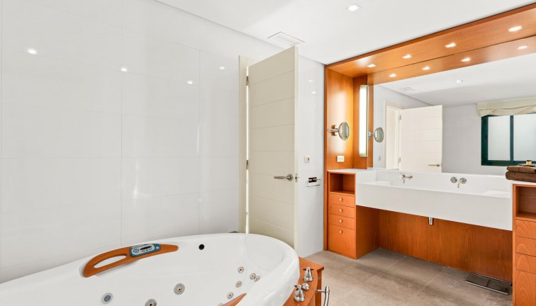 Återförsäljning -  Bostad - Översta våningen  - Orihuela Costa - Campoamor