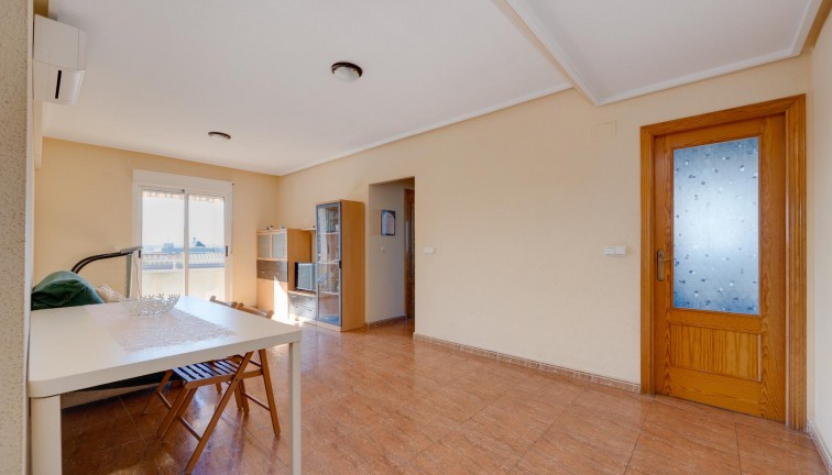 Reventa - Apartamento / piso - Torrevieja