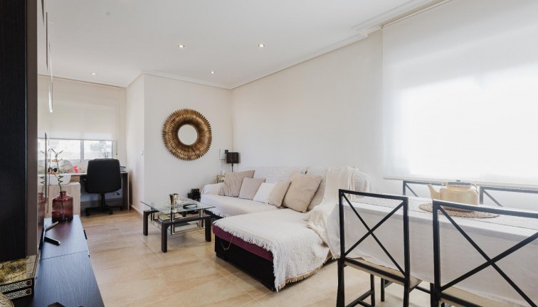 Återförsäljning - Lägenhet - Torrevieja - La Siesta