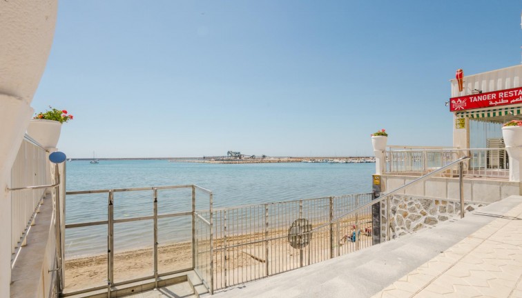 Återförsäljning - Lägenhet - Torrevieja - Acequion