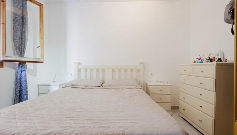 Återförsäljning - Lägenhet - Torrevieja - Acequion