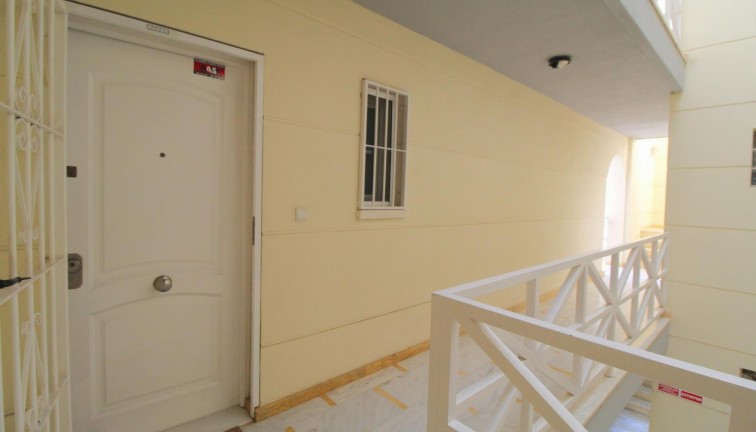 Återförsäljning - Lägenhet - Torrevieja - La veleta