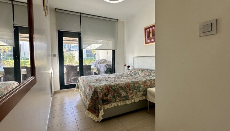 Resale - Apartment - Orihuela Costa - Punta Prima