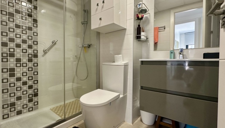 Resale - Apartment - Orihuela Costa - Punta Prima