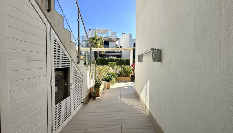 Resale - Apartment - Orihuela Costa - Punta Prima