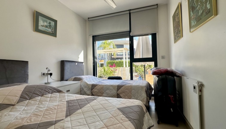 Resale - Apartment - Orihuela Costa - Punta Prima