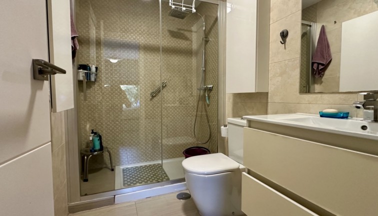 Resale - Apartment - Orihuela Costa - Punta Prima