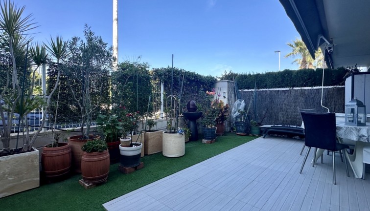 Resale - Apartment - Orihuela Costa - Punta Prima