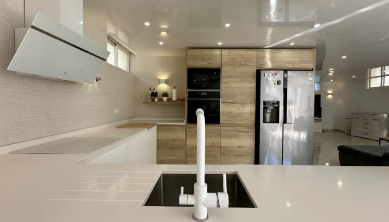 Reventa - Chalet - Orihuela Costa - Los Dolses