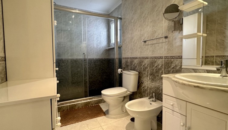 Reventa - Chalet - Orihuela Costa - Los Dolses