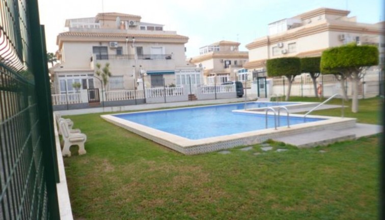 Resale - Chalet - Playa Flamenca