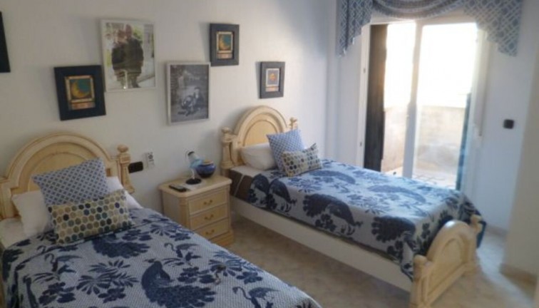 Resale - Chalet - Playa Flamenca