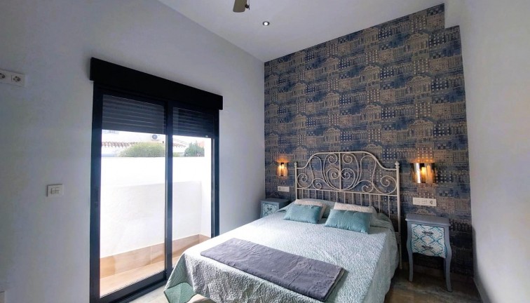 Reventa - Chalet - Pilar de la Horadada - TORRE DE LA HORADADA