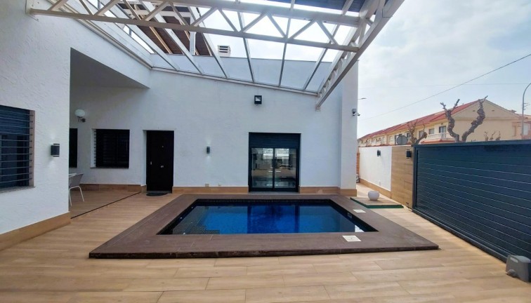 Reventa - Chalet - Pilar de la Horadada - TORRE DE LA HORADADA