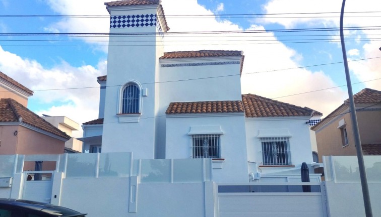 Reventa - Chalet - San Miguel de Salinas - Villamartín