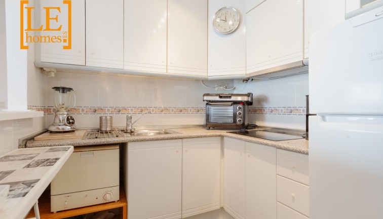 Jälleenmyynti - Asunto - Ylimmän kerroksen asunto - Torrevieja - LA MATA