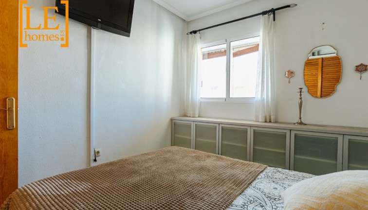 Jälleenmyynti - Asunto - Ylimmän kerroksen asunto - Torrevieja - LA MATA