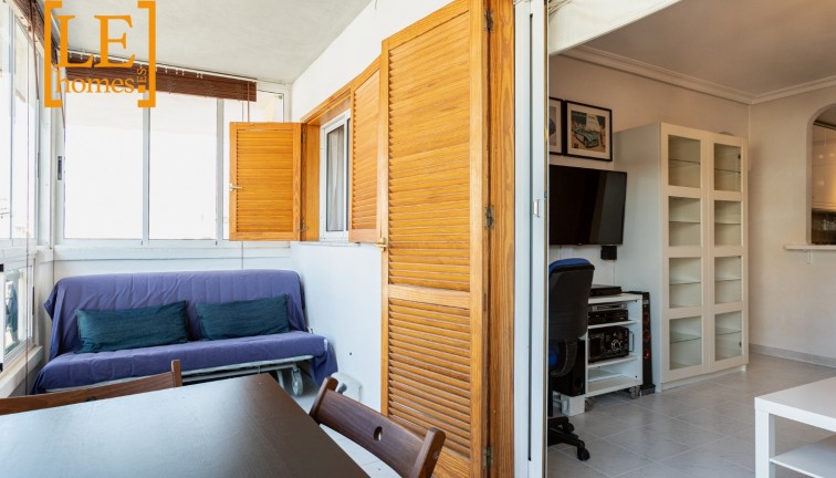 Jälleenmyynti - Asunto - Ylimmän kerroksen asunto - Torrevieja - LA MATA