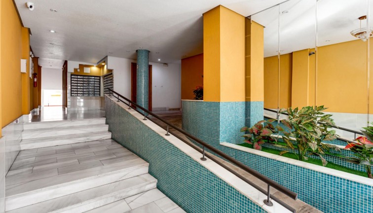 Reventa - Apartamento / piso - Torrevieja - Playa del Cura