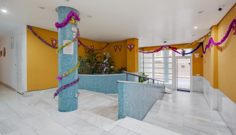 Reventa - Apartamento / piso - Torrevieja - Playa del Cura