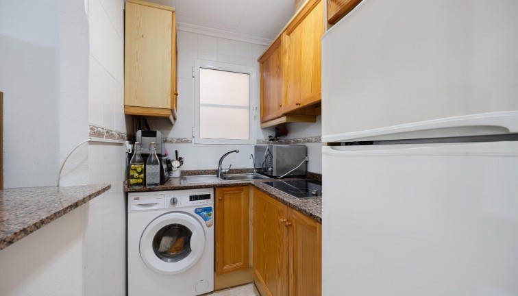 Reventa - Apartamento / piso - Torrevieja - Playa del Cura