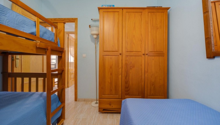 Reventa - Apartamento / piso - Torrevieja - Playa del Cura